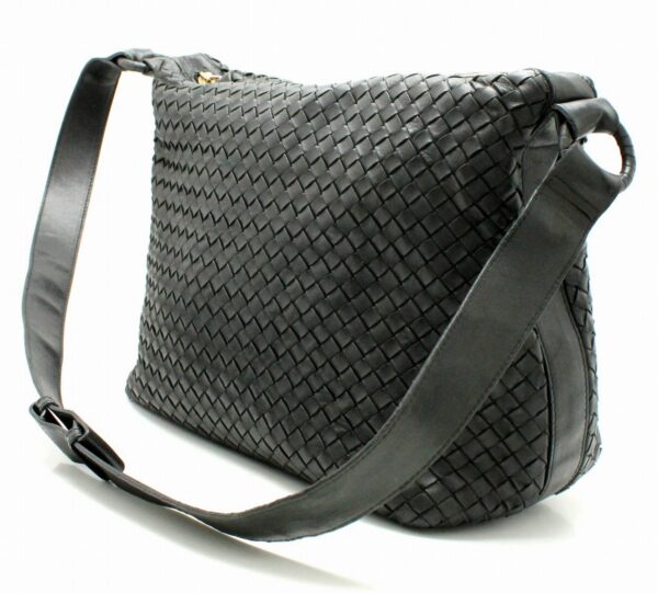 11670091 1 Bottega Veneta Intrecciato Shoulder Bag Leather Black