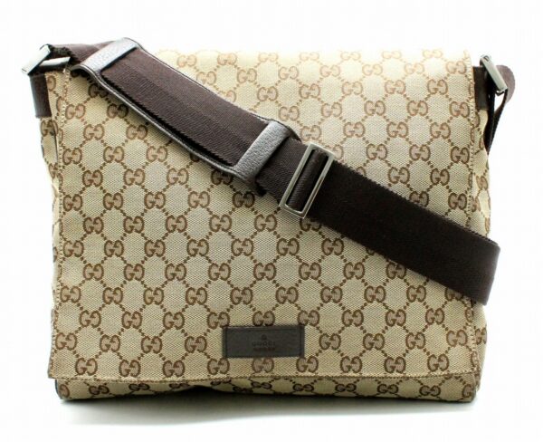 11670950 Gucci GG Canvas Messenger Bag Khaki