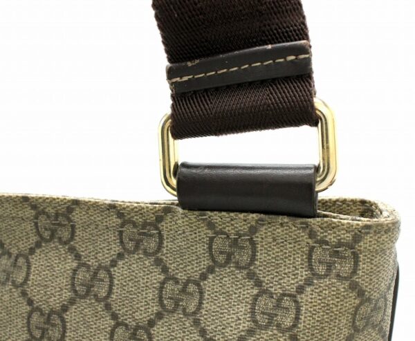 11670976 6 Gucci GG Supreme Shoulder Bag Khaki