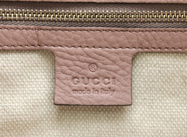 11671483 8 Gucci Soho Fringe Handbag Pink