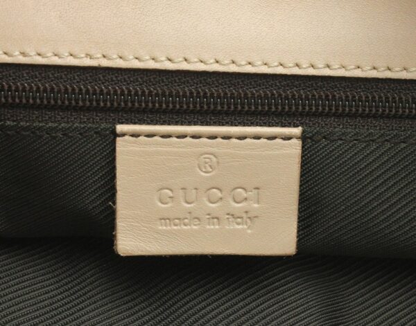 11681022 8 Gucci GG Canvas Tote Bag Beige