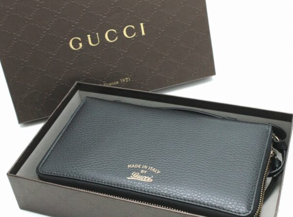 11681244 8 Gucci Swing Travel Case Black