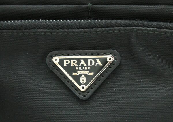 11681303 6 Prada Nylon Pouch Pouch Nero Black