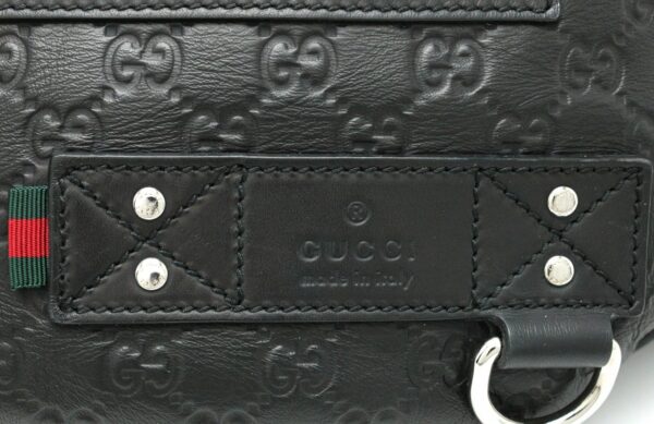 11681882 8 Gucci Guccisima Rubber Waist Bag Black