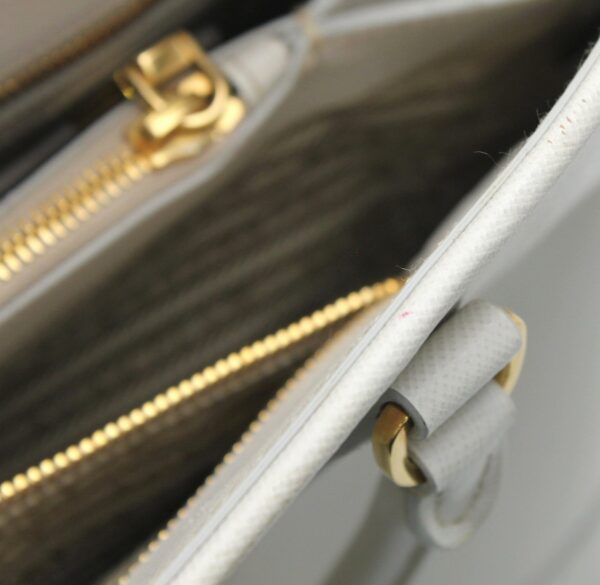 11690568 7 Prada Handbag Saffiano Lux Leather Off White