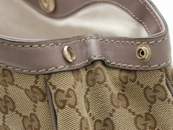 11690749 7 Gucci GG Canvas Sookie Handbag Khaki