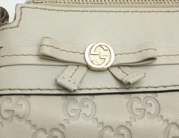 11701402 8 Gucci Guccisima Shoulder Bag Leather White Ivory