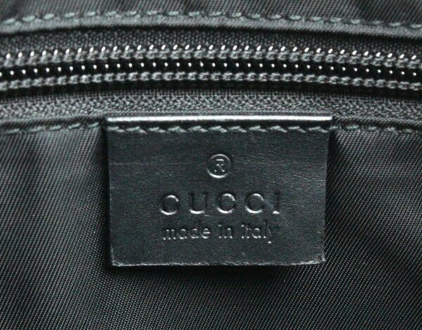 11701944 8 Gucci GG Supreme Crossbody Shoulder Bag Leather Black