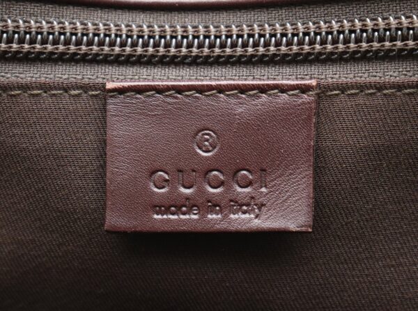 11710209 8 Gucci Guccisima Messenger Bag Leather Brown