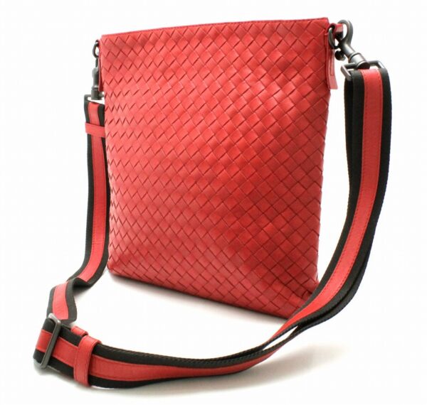 11710840 1 Bottega Veneta Intrecciato Shoulder Bag Calf Leather Red Black