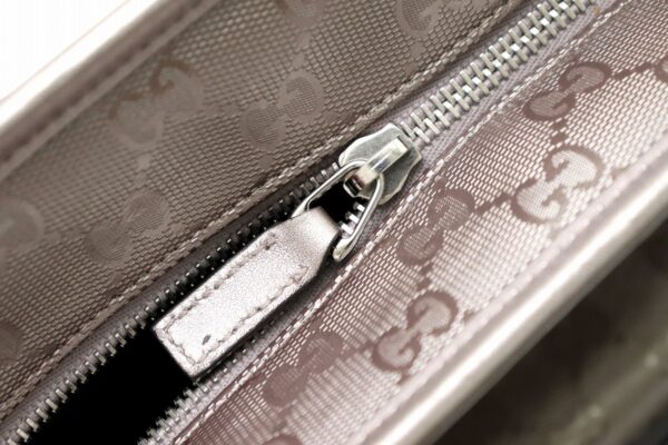 11721341 5 Gucci GG Implement Tote Bag Silver Gray