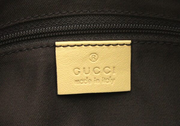 11741979 8 Gucci GG Abbey Handbag Beige Cream Yellow