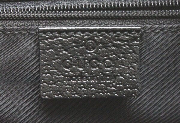 11761097 6 Gucci GG Makeup Pouch Leather Black