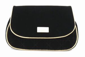 11770832 Louis Vuitton Posh Toilette 26 Pouch Monogram Canvas