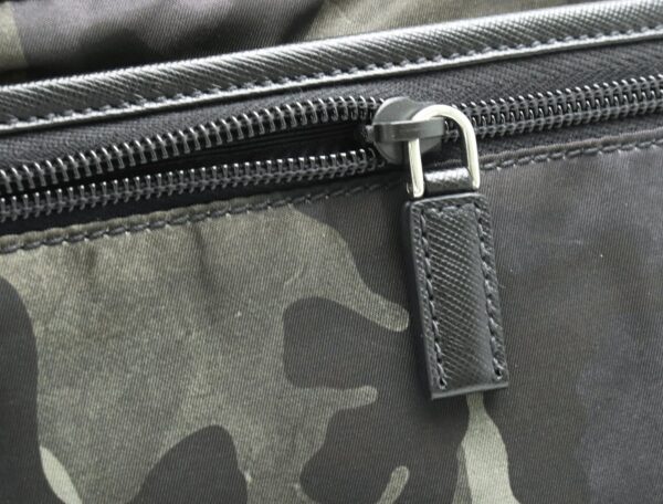 11840324 5 Prada Nylon Shoulder Bag Messenger Camouflage Fumo