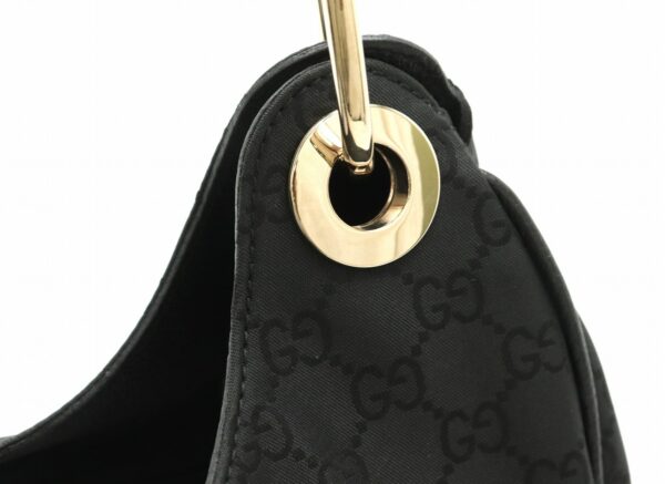 11840368 6 Gucci GG Nylon Shoulder Bag Handbag Black