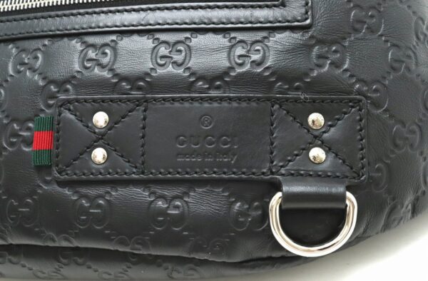 11840463 7 Gucci Rubber Guccisima Body Bag Leather Black