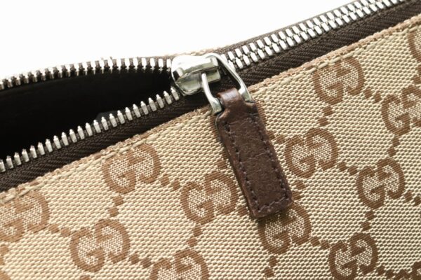 11850776 5 Gucci GG Shoulder Bag Khaki