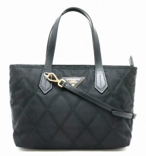 11870127 Burberry Shoulder Bag Calf Leather Black