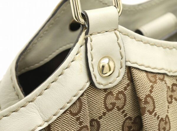 11881764 6 Gucci Sookie GG Handbag Leather Khaki Beige