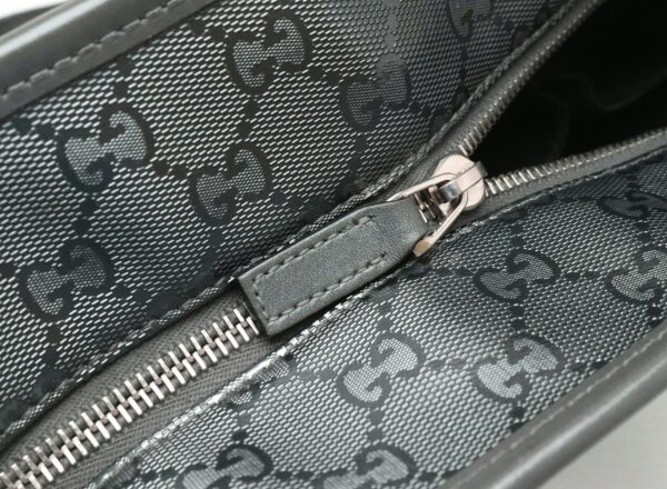 11890969 5 Gucci GG Implement Tote Bag Leather Gray