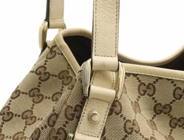 11891010 6 Gucci GG Shoulder Bag Leather Khaki Beige