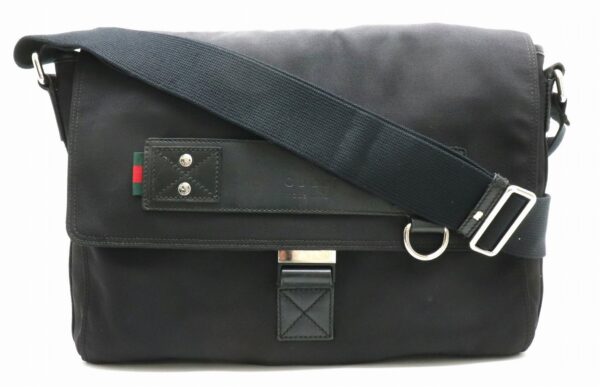 11900339 Gucci GG Nylon Messenger Bag Crossbody Nylon Leather Black