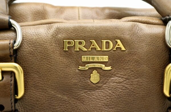 11901091 8 Prada Glace Zippers 2WAY Handbag Gradation Leather Khaki