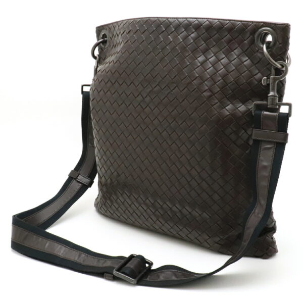 11921018 1 Bottega Veneta Intrecciato Shoulder Bag Brown