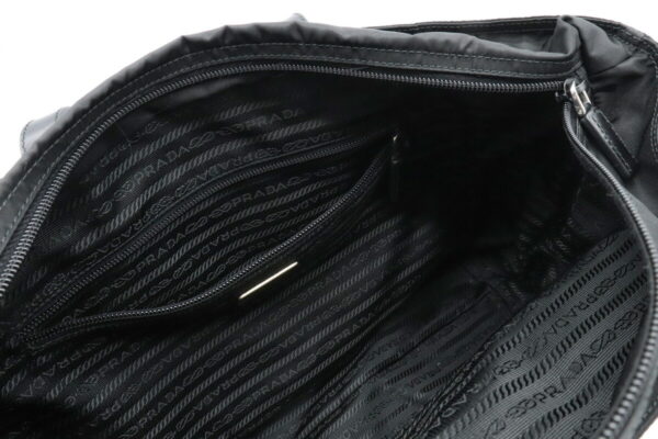 11921101 6 Prada Shoulder Tote Nylon Leather Nero Black