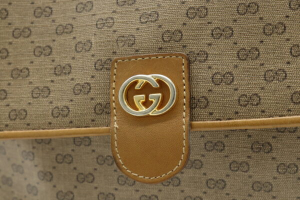 11921458 8 Gucci Gucci Micro GG Shoulder Bag Leather Khaki Beige