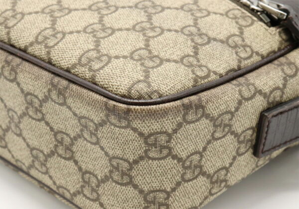 11931552 2 Gucci GG Supreme Shoulder Bag Leather Khaki Beige Brown