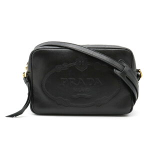 12010904 Bottega Veneta Small Intrecciato Camera Bag Black