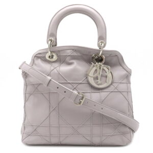 12110953 Christian Dior Lady Dior Beige