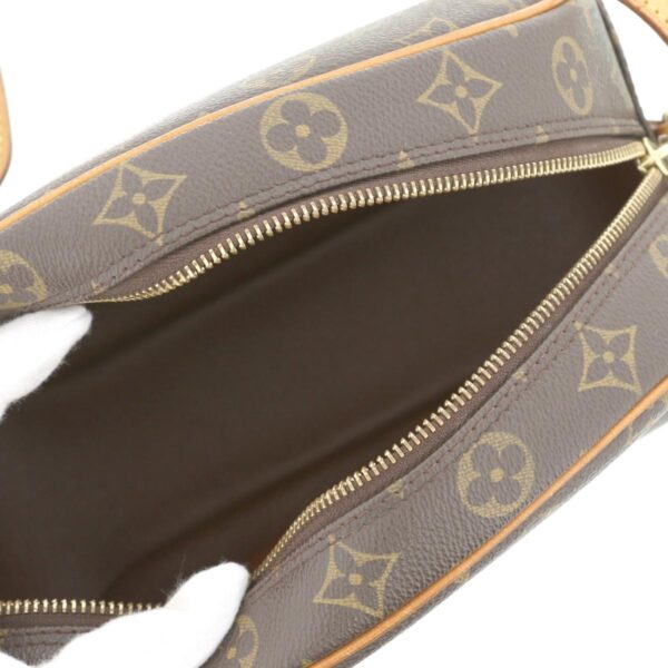 1240001025998 6 Louis Vuitton Blois Monogram Shoulder Bag