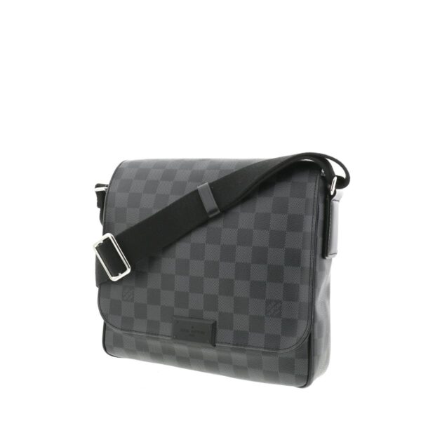 1240001028578 2 Louis Vuitton District PM Shoulder Bag Damier Graphite