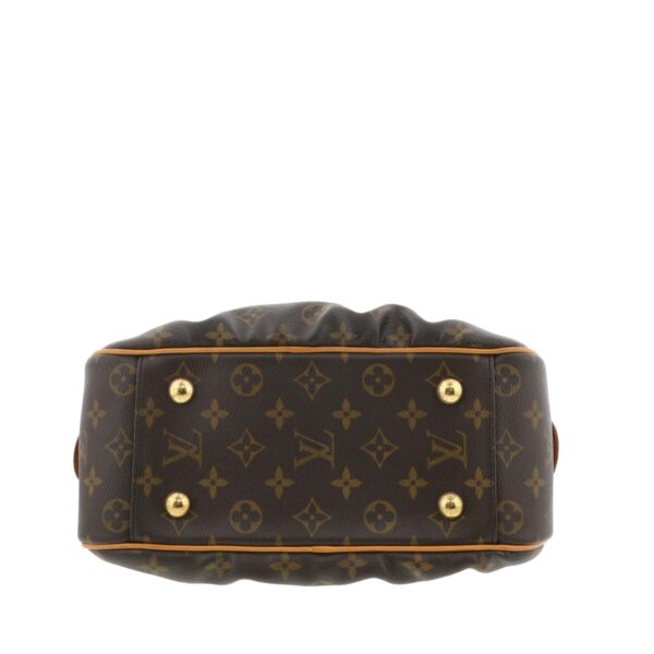 1240001030321 5 Louis Vuitton Clara Handbag Monogram