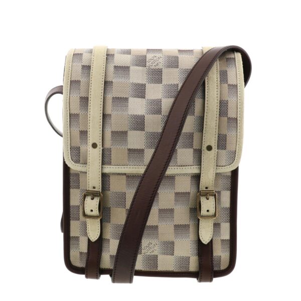 1240001031042 1 Louis Vuitton Trotter Shoulder Bag Damier Beige