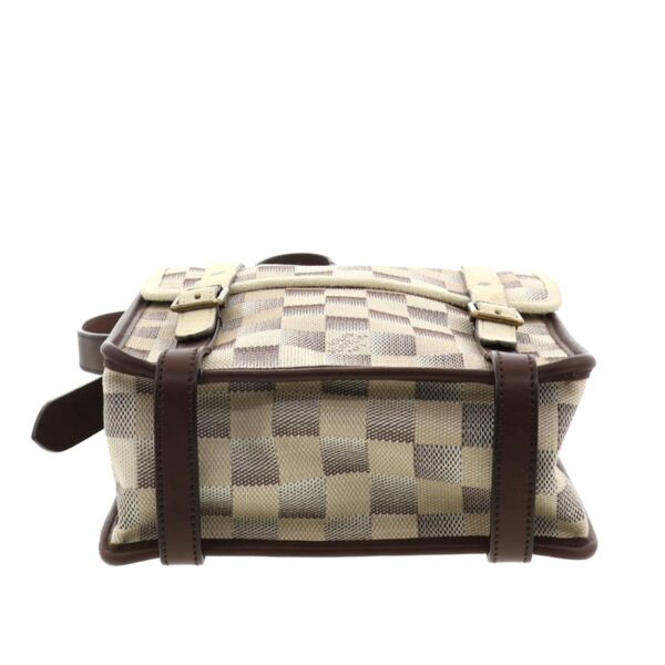 1240001031042 4 Louis Vuitton Trotter Shoulder Bag Damier Beige