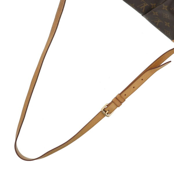 1240001036810 9 Louis Vuitton Menil Montan MM Shoulder Bag Monogram Brown