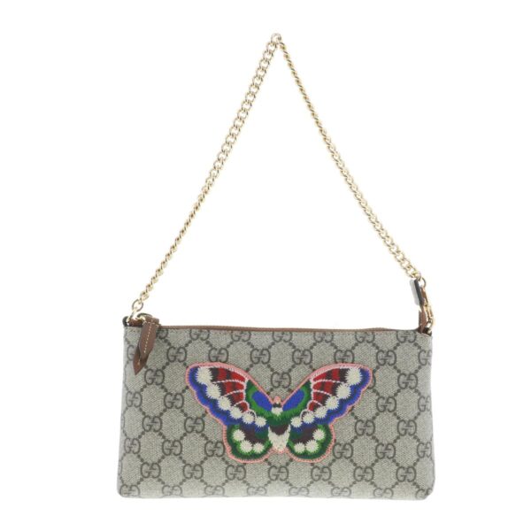 1240002020232 1 Gucci Holiday Collection GG Supreme Butterfly Pouch Beige