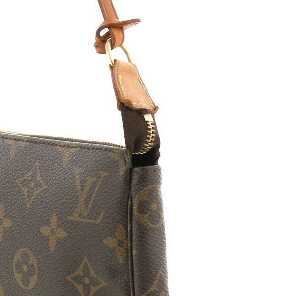 1240003003818 4 Louis Vuitton Pochette Accessory Bag Monogram