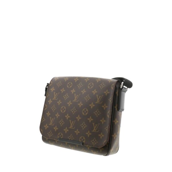 1240004015782 2 Louis Vuitton District PM Shoulder Bag Monogram Brown