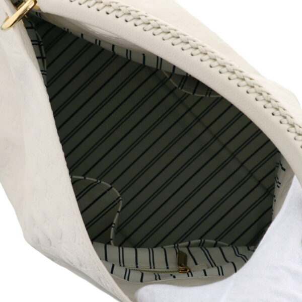 1240004023371 6 Louis Vuitton Artsy MM Shoulder Bag White