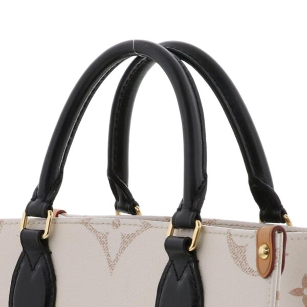 1240004032572 3 Louis Vuitton Onthego PM Handbag Beige