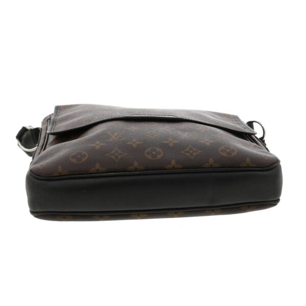 1240005021037 4 1 Louis Vuitton Bus MM Monogram Macassar Brown