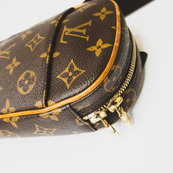 1240007003702 3 1 Louis Vuitton Pochette Gange Monogram Canvas Waist Bag Brown