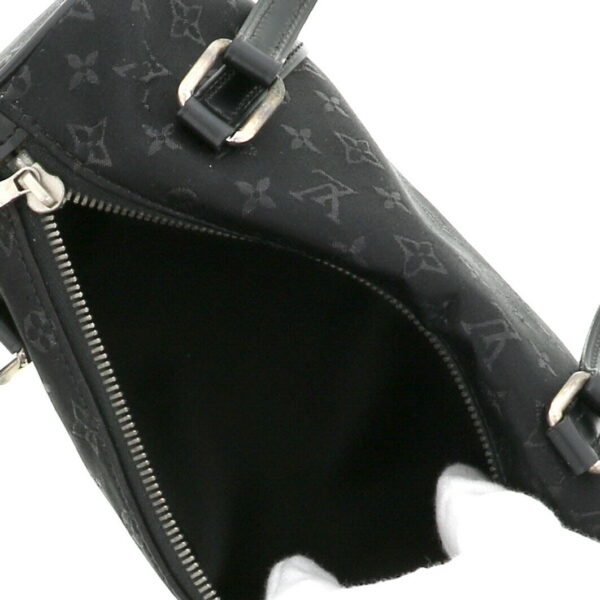 1240007008097 5 Louis Vuitton Little Papillon Shine Noe Shoulder Bag Monogram Black