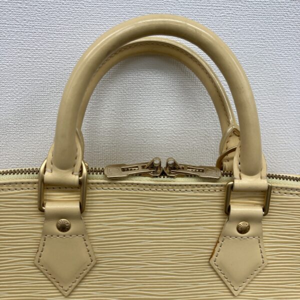 1240007011513 5 Louis Vuitton Alma PM Epi Vanilla Bag Handbag Ivory