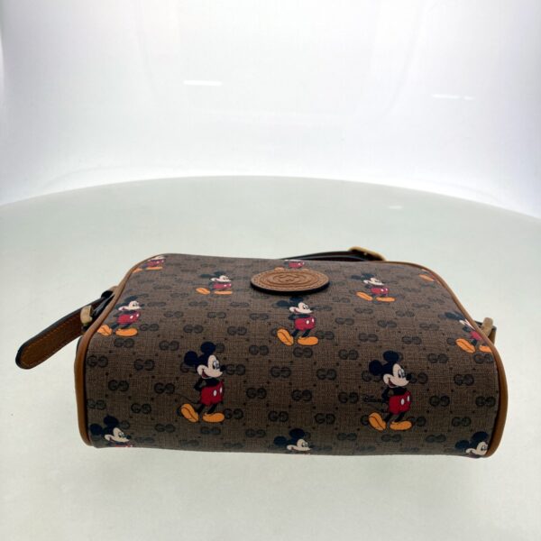 1240007013091 3 Gucci Disney Collaboration Shoulder Bag Brown